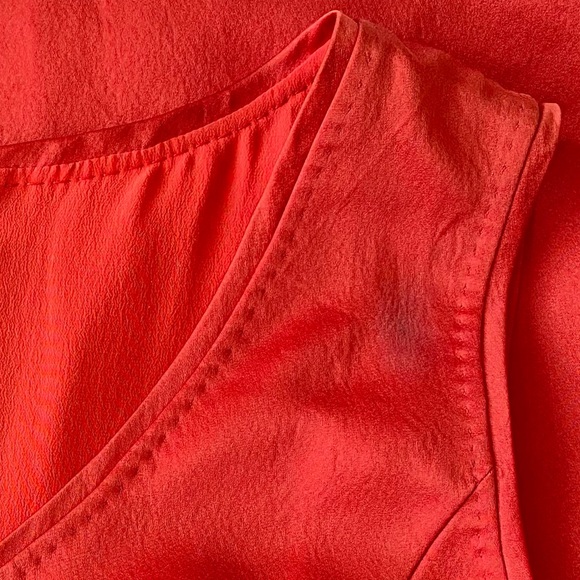 Vintage 100% Silk ESCADA Red Dress Authentic BellelizPosh Mark Classic Cocktail - Picture 11 of 12